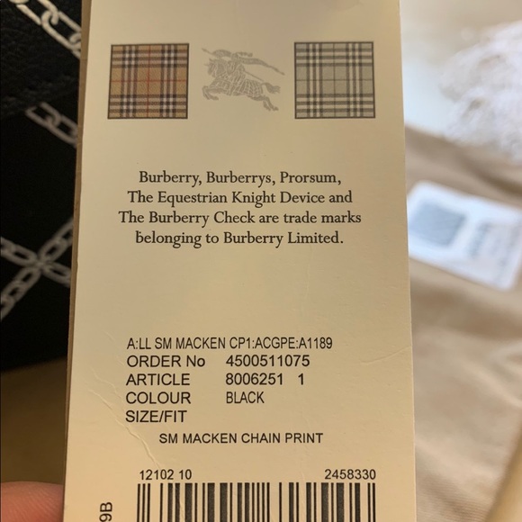 Burberry bag!SM MACKEN CHAIN PRINT! - Picture 7 of 16